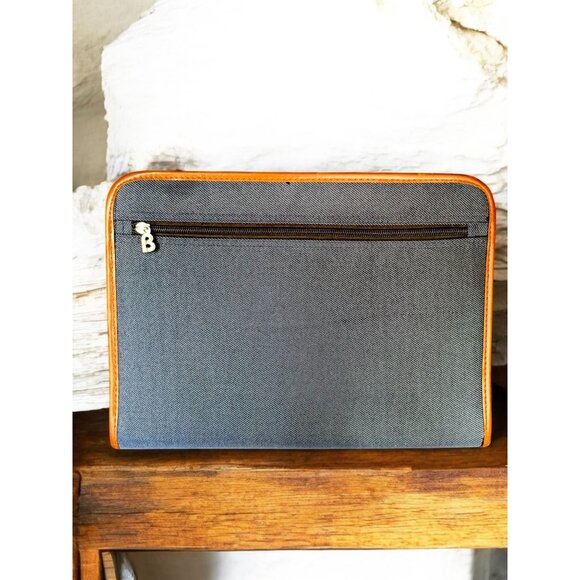 Dark Blue & Brown Zip-Around Organizer Portfolio With "B" Logo - Picture 2 of 6